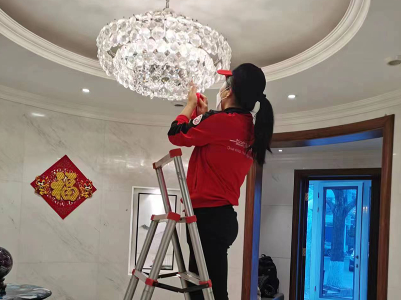 水晶燈清洗的步驟是什么？